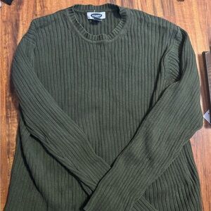 Old Navy Men's Crewneck Sweater in Olive